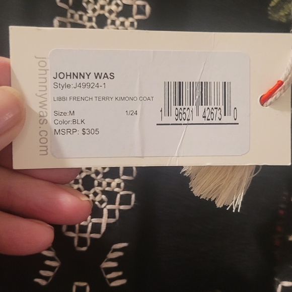 Woman's Kimono - Picture 5 of 5